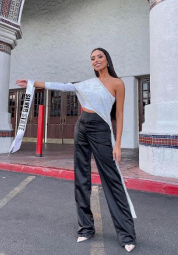 Kataluna Enriquez è la prima donna trans a concorrere per miss Usa