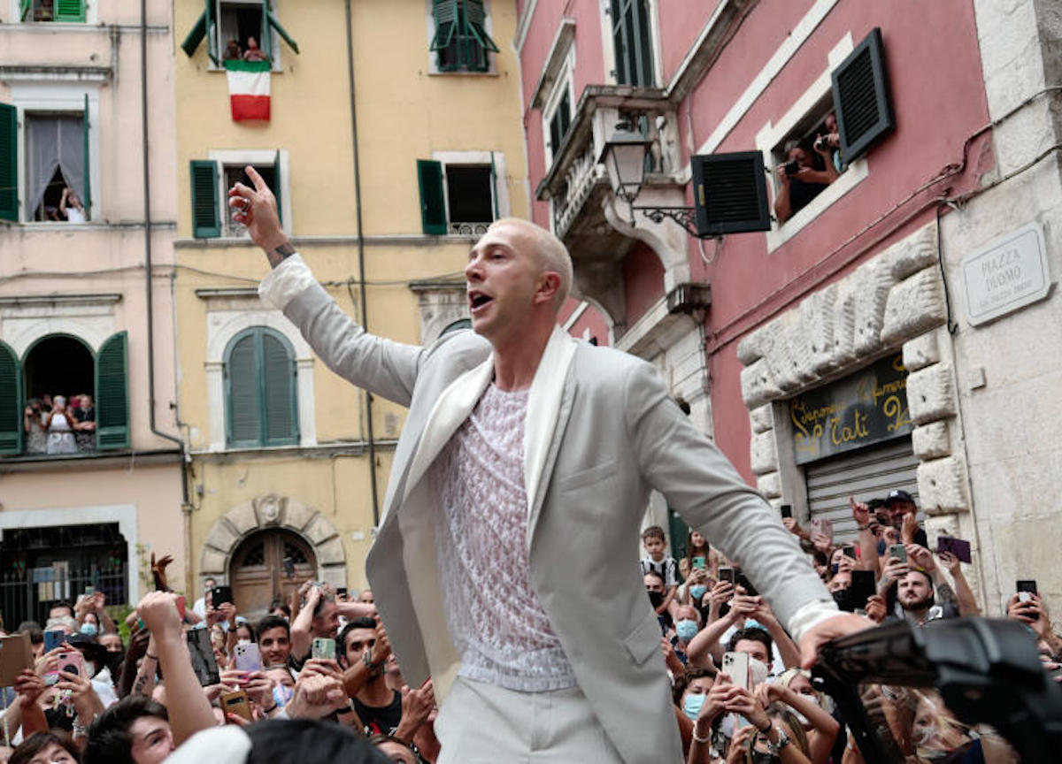 Carrara, Matrimonio di Federico Bernardeschi e Veronica Ciardi presso il Duomo