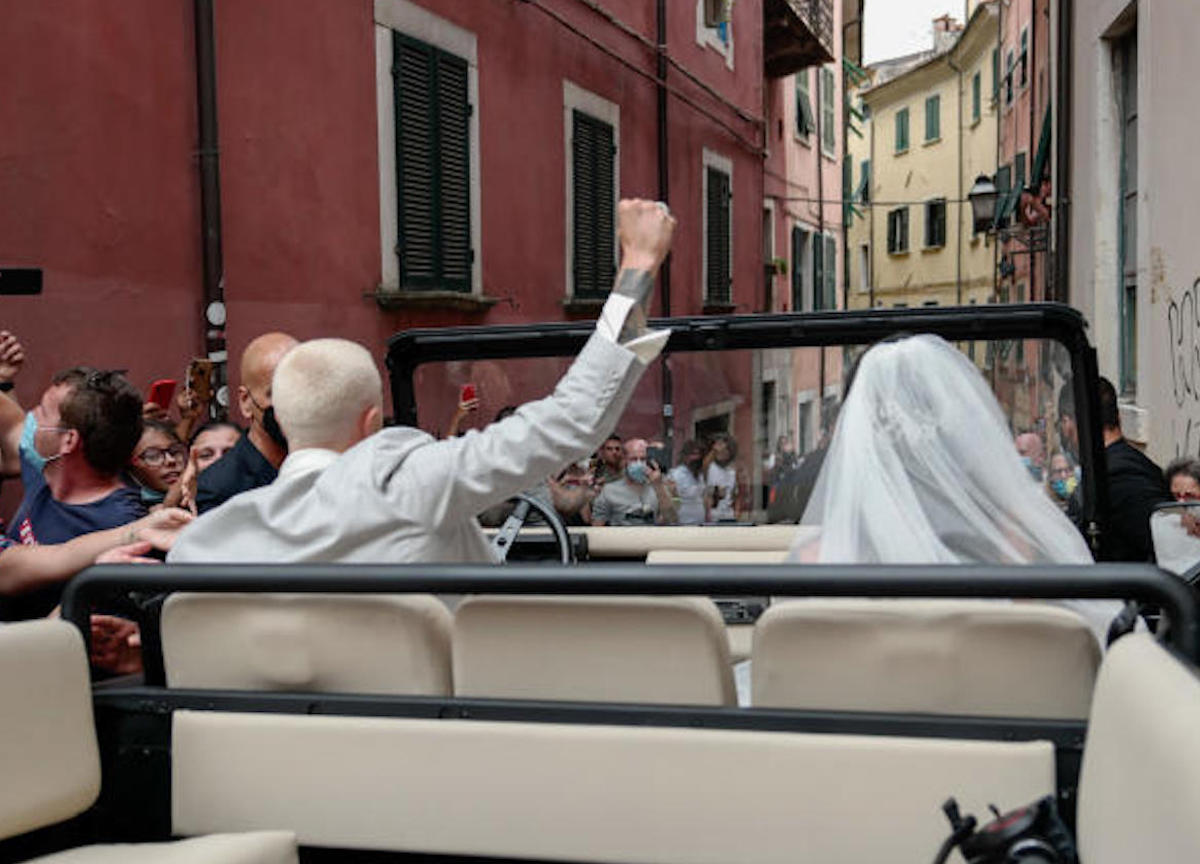 Carrara, Matrimonio di Federico Bernardeschi e Veronica Ciardi presso il Duomo