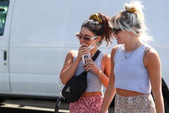 West Hollywood, Vanessa Hudgens e GG Magree escono dalla palestra DogPound