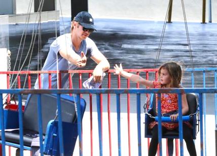 Los Angeles, Hayden Christensen al parco giochi con la figlia Briar Rose