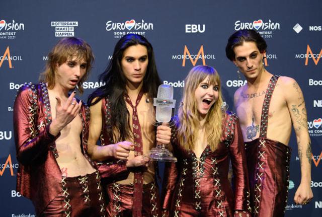 Questi bambini sono al primo posto nelle classifiche mondiali : I MANESKIN Questi bambini sono al primo posto nelle classifiche mondiali : I MANESKIN