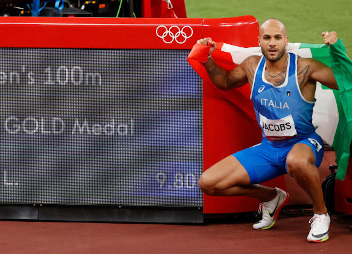 Marcel Jacob vince la medaglia d'oro olimpica nei cento metri 