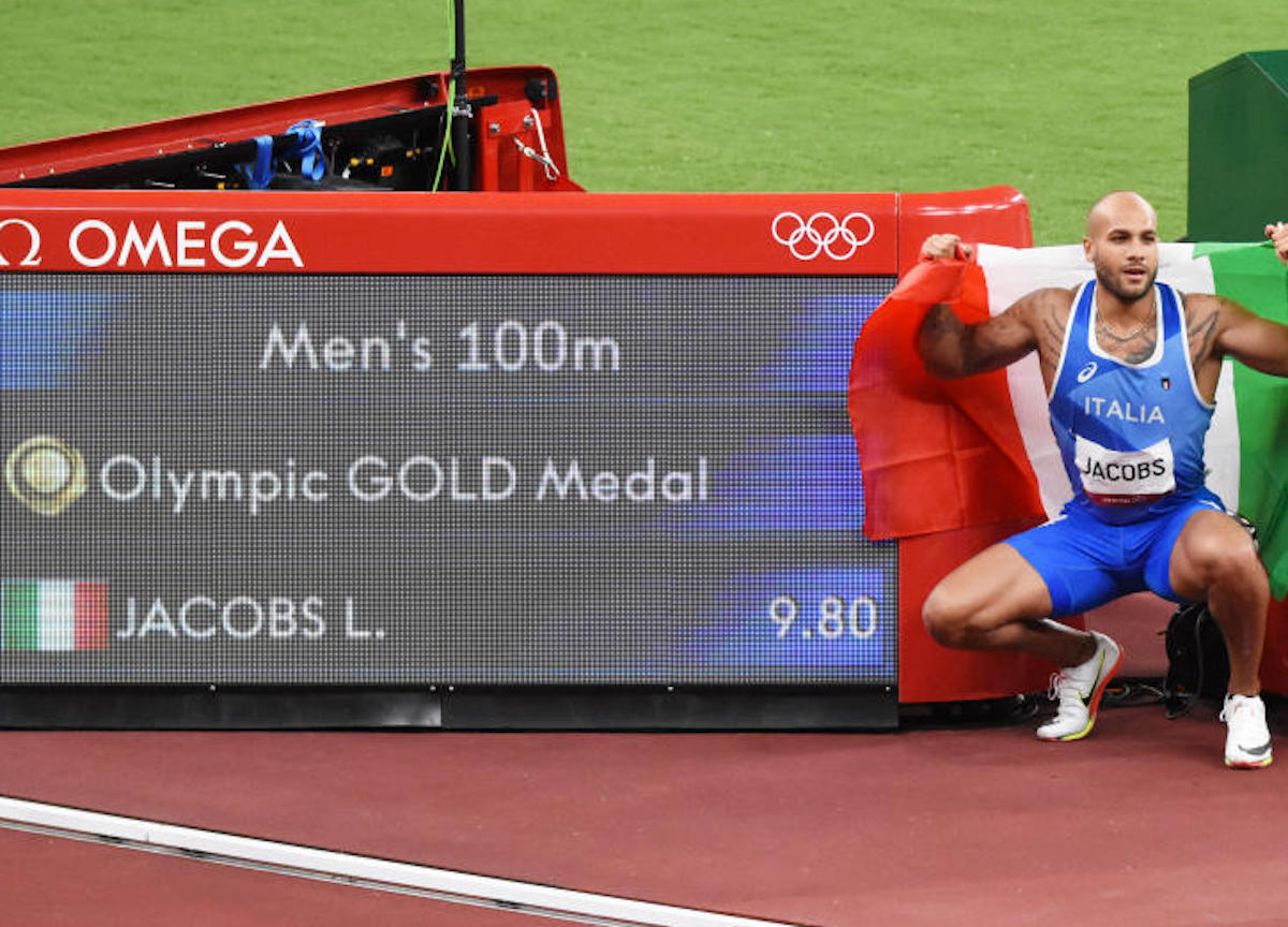 Marcel Jacob vince la medaglia d'oro olimpica nei cento metri 