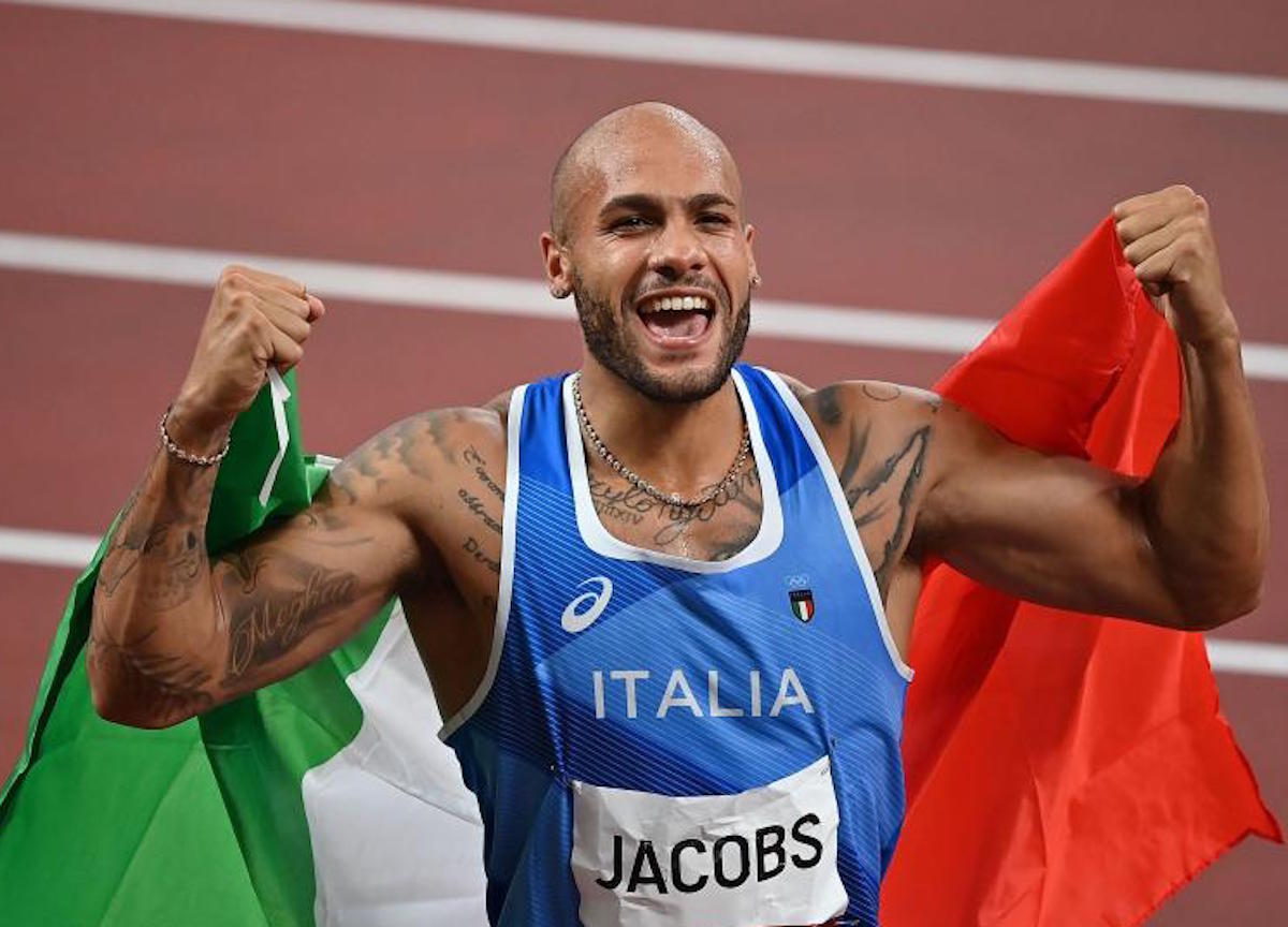 Marcel Jacob vince la medaglia d'oro olimpica nei cento metri 