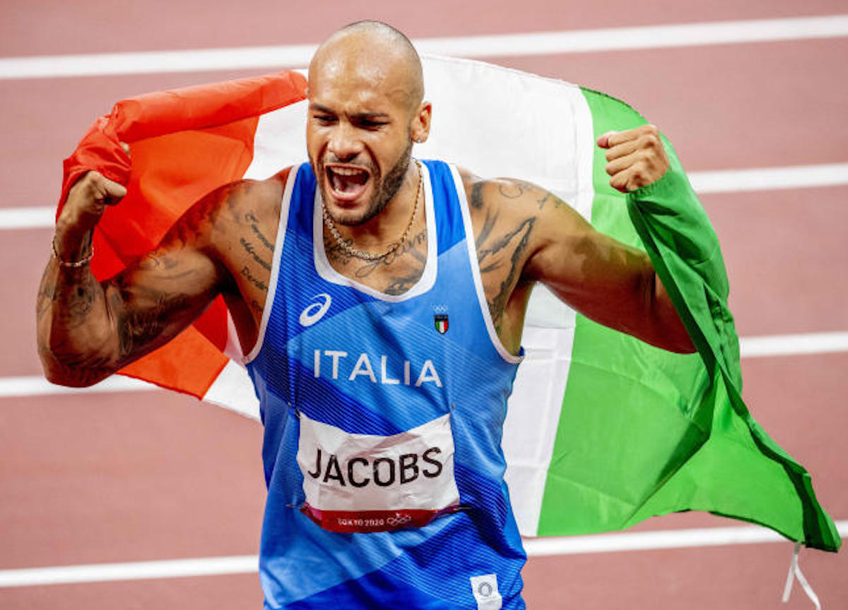 Marcel Jacob vince la medaglia d'oro olimpica nei cento metri 