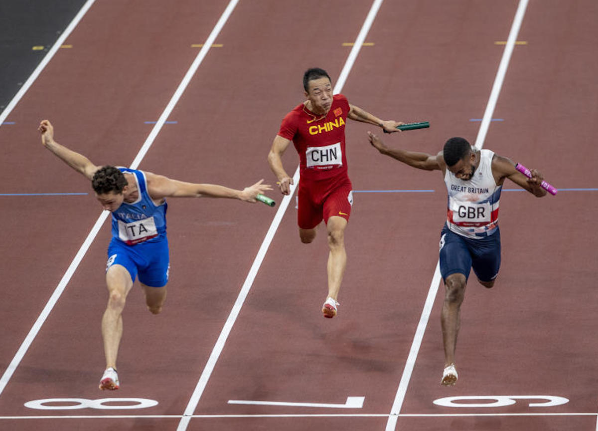 Olimpiadi, la staffetta italiana  4X100 maschile vince la Medagia D'oro 