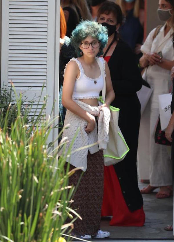 Los Angeles, Jennifer Lopez porta la figlia Emme al Day of Indulgence