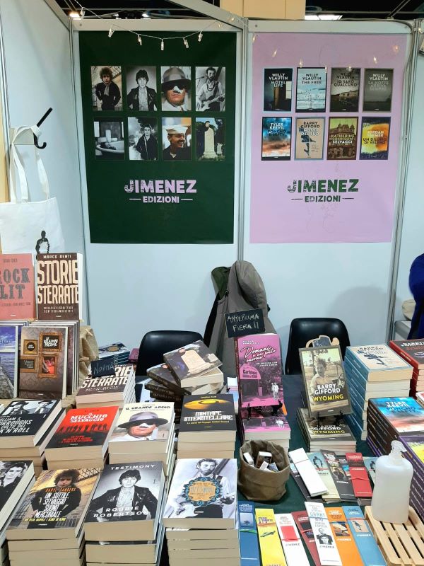 Lo stand di Jimenez Edizioni Lo stand di Jimenez Edizioni