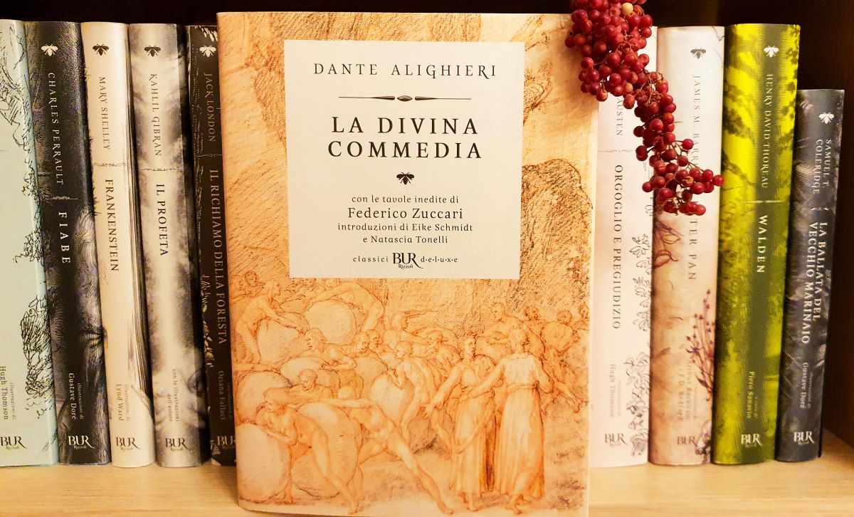 Rizzoli celebra l'anniversario di Dante con La Divina Commedia BUR Deluxe 