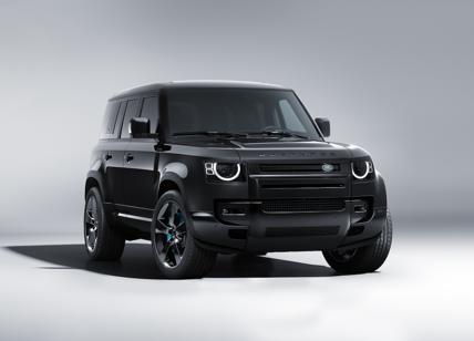 Land Rover Defender V8 Bond Edition, ispirata a James Bond