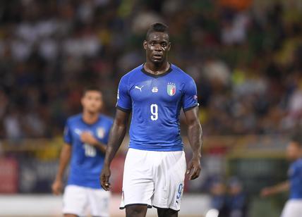 Balotelli, la trappola del legale sullo stupro: "Coi soldi prendo 2 Ferrari" Balotelli, la trappola del legale sullo stupro: "Coi soldi prendo 2 Ferrari"