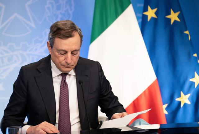 Mario Draghi (Lapresse) Mario Draghi (Lapresse)