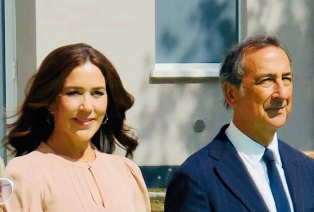 La Principessa Mary di Danimarca con il sindaco di Milano, Giuseppe Sala La Principessa Mary di Danimarca con il sindaco di Milano, Giuseppe Sala