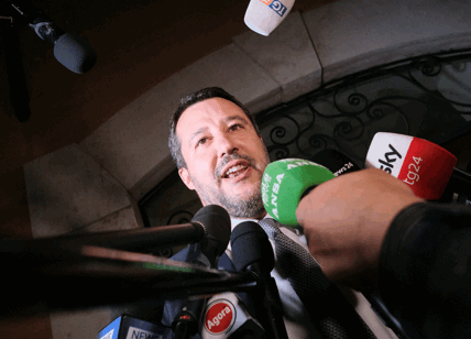 Salvini: "Draghi non cade... se qualcuno non si inventa robe strane..."