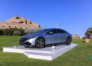 La rivoluzione elettrica di Mercedes Benz