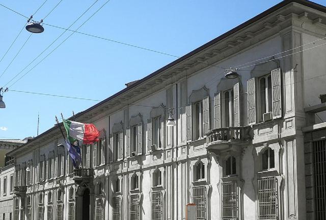 Città metropolitana di Milano: Palazzo Isimbardi Città metropolitana di Milano: Palazzo Isimbardi