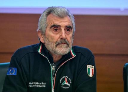 Miozzo: "Cari filosofi, prima di parlare di Covid sporcatevi le mani". VIDEO