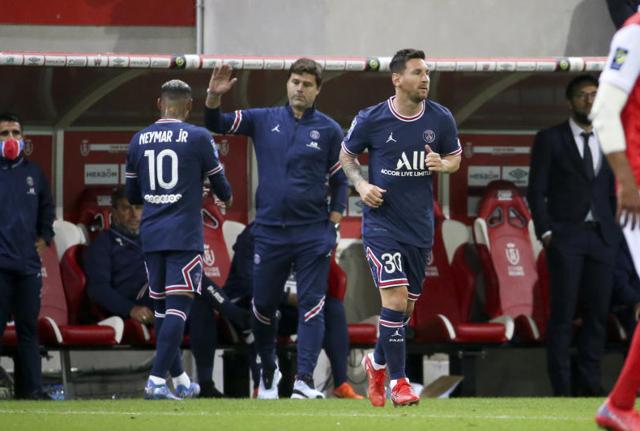 Neymar, Messi e Pochettino (foto Ipa) Neymar, Messi e Pochettino (foto Ipa)