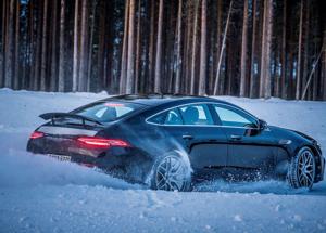 Pirelli: viaggiare sicuri e in regola d’inverno