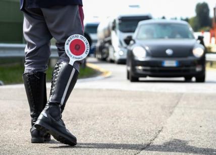 Lo stalker era il capo della polizia locale. "Allora ti sparo entro domenica"