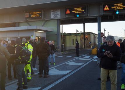 Proteste Trieste, i portuali non mollano: strappato un incontro con Patuanelli