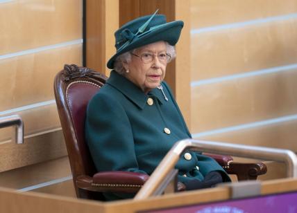 Royal Family News, Elisabetta sul clima: "I politici parlano, ma non fanno"