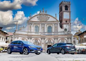 Renault: restyling per Megane berlina ora disponibile anche Plug-in Hybrid