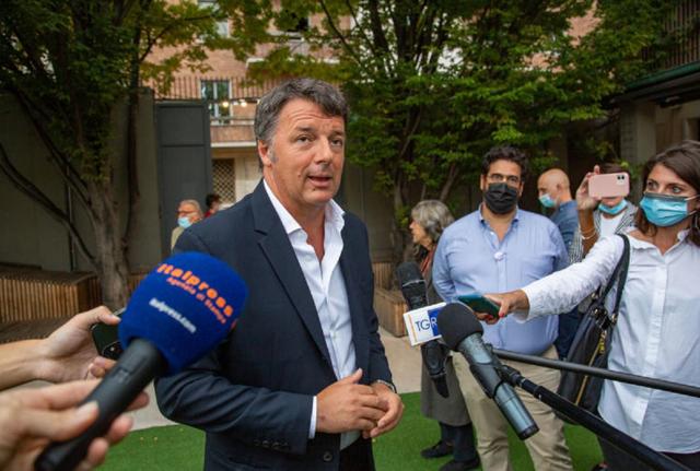 Matteo Renzi, sui finanziamenti il Copasir chiede chiarezza