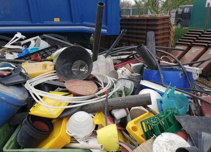 Rifiuti plastica, 4 su 10 sono riciclabili. Ecopolietilene studia la raccolta
