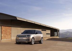 Nuova Range Rover, arriva la versione plug-in con un autonomia fino a 113 km