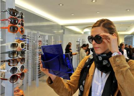 Lvmh, Thelios annuncia la partnership con Givenchy nel settore eye-wear