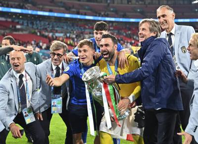 salvatore sirigu al genoa