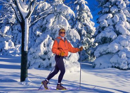 La pandemia non ferma la voglia di sciare. Verso il tutto esaurito a Natale