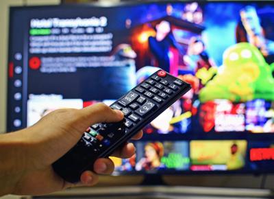 telecomando e tv