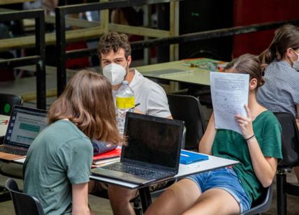 Green Pass università: il docente potrà controllare, studenti a rischio multa