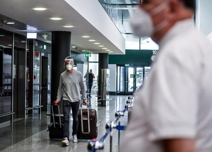 Covid, -73,1% di passeggeri nel 2020: aeroporti milanesi in difficoltà