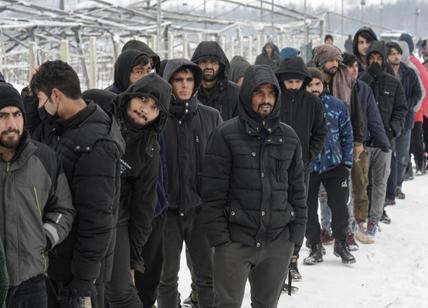 Migranti, 10mila euro per un viaggio: traffico su rotta balcanica, 29 arresti