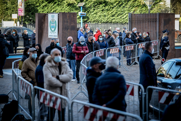 (fonte Lapresse) (fonte Lapresse)