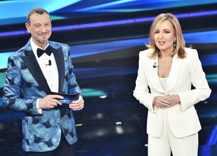 Sanremo 2021, Palombelli bocciata dai social: “Aridatece Ibrahimovic”