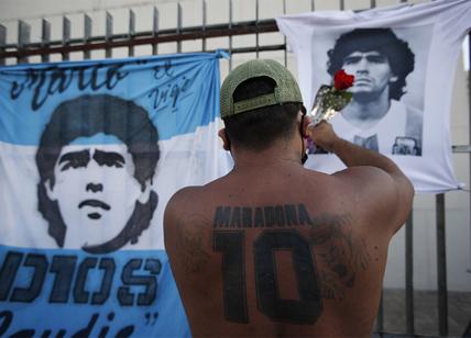 Maradona, il suo popolo in marcia a Buenos Aires