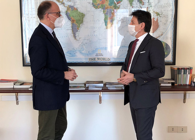 (fonte Lapresse ) Enrico Letta e Giuseppe Conte (fonte Lapresse ) Enrico Letta e Giuseppe Conte