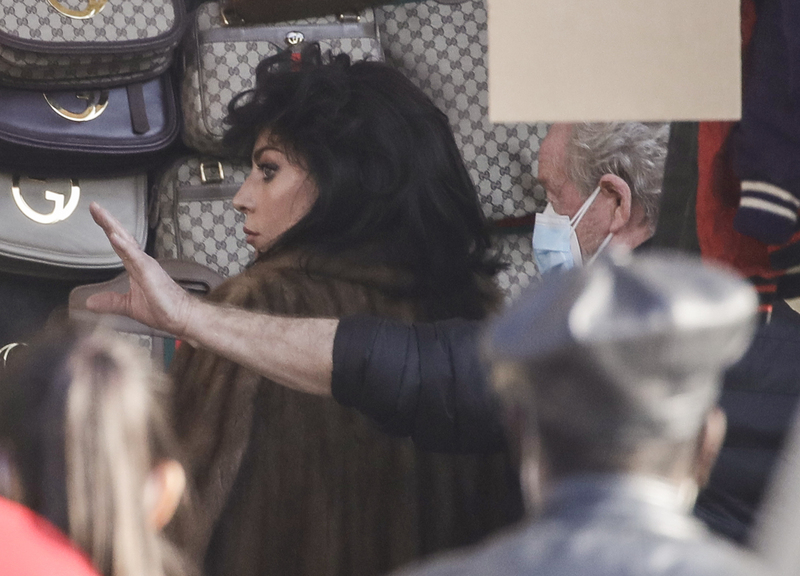 Sul set di "House of Gucci " il film di Ridley Scott Lapresse Sul set di "House of Gucci " il film di Ridley Scott Lapresse