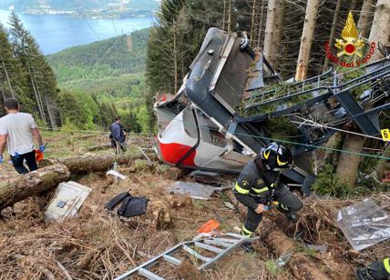 Stresa, "Il freno d'emergenza non s'è attivato". S'indaga per omicidio colposo