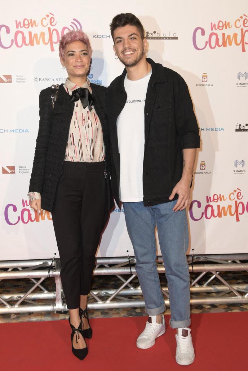 Dal 2016 al 2018 Elodie è stata sentimentalmente legata al collega Lele Esposito (con lei in questa foto), conosciuto durante la trasmissione “Amici di Maria De Filippi” Dal 2016 al 2018 Elodie è stata sentimentalmente legata al collega Lele Esposito (con lei in questa foto), conosciuto durante la trasmissione “Amici di Maria De Filippi”