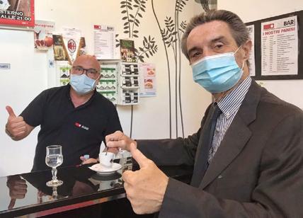 Milano, si torna a bere il caffè al chiuso: bar e ristoranti ripartono. VIDEO