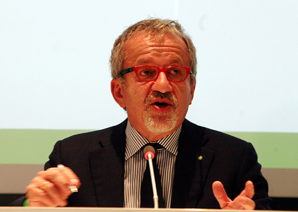 Roberto Maroni (fonte Lapresse) Roberto Maroni (fonte Lapresse)