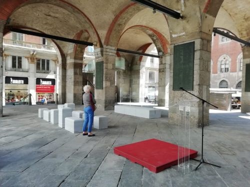 Loggia dei Mercanti a Milano Loggia dei Mercanti a Milano