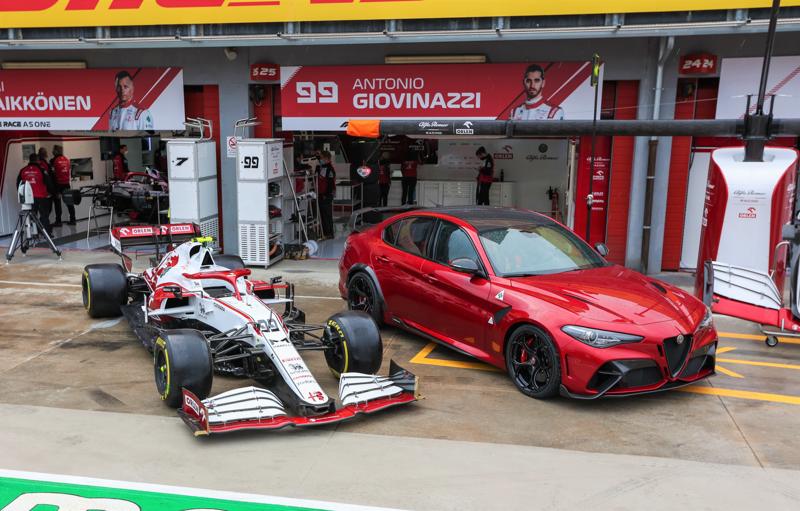 alfaromeo GTAm   Emilia Romagna Grand Prix (5)