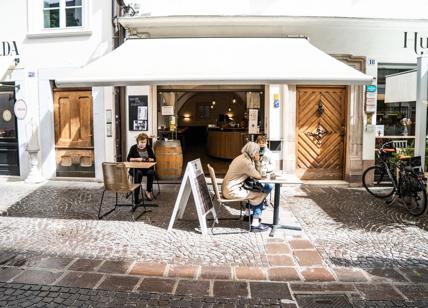 L'Alto Adige vola col Corona-pass L'app per ristoranti, bar e musei
